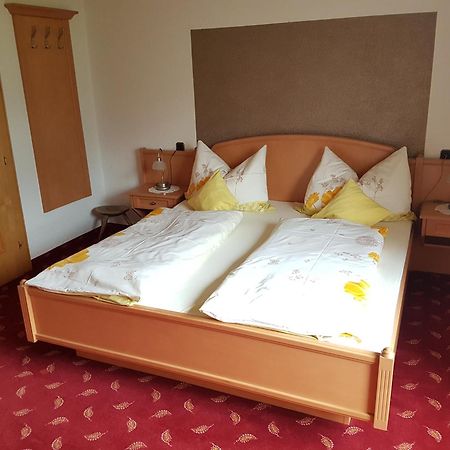 Haus Deutinger Otel Piesendorf Oda fotoğraf