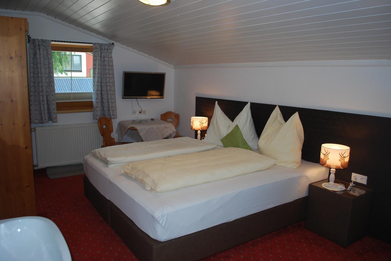 Haus Deutinger Otel Piesendorf Dış mekan fotoğraf